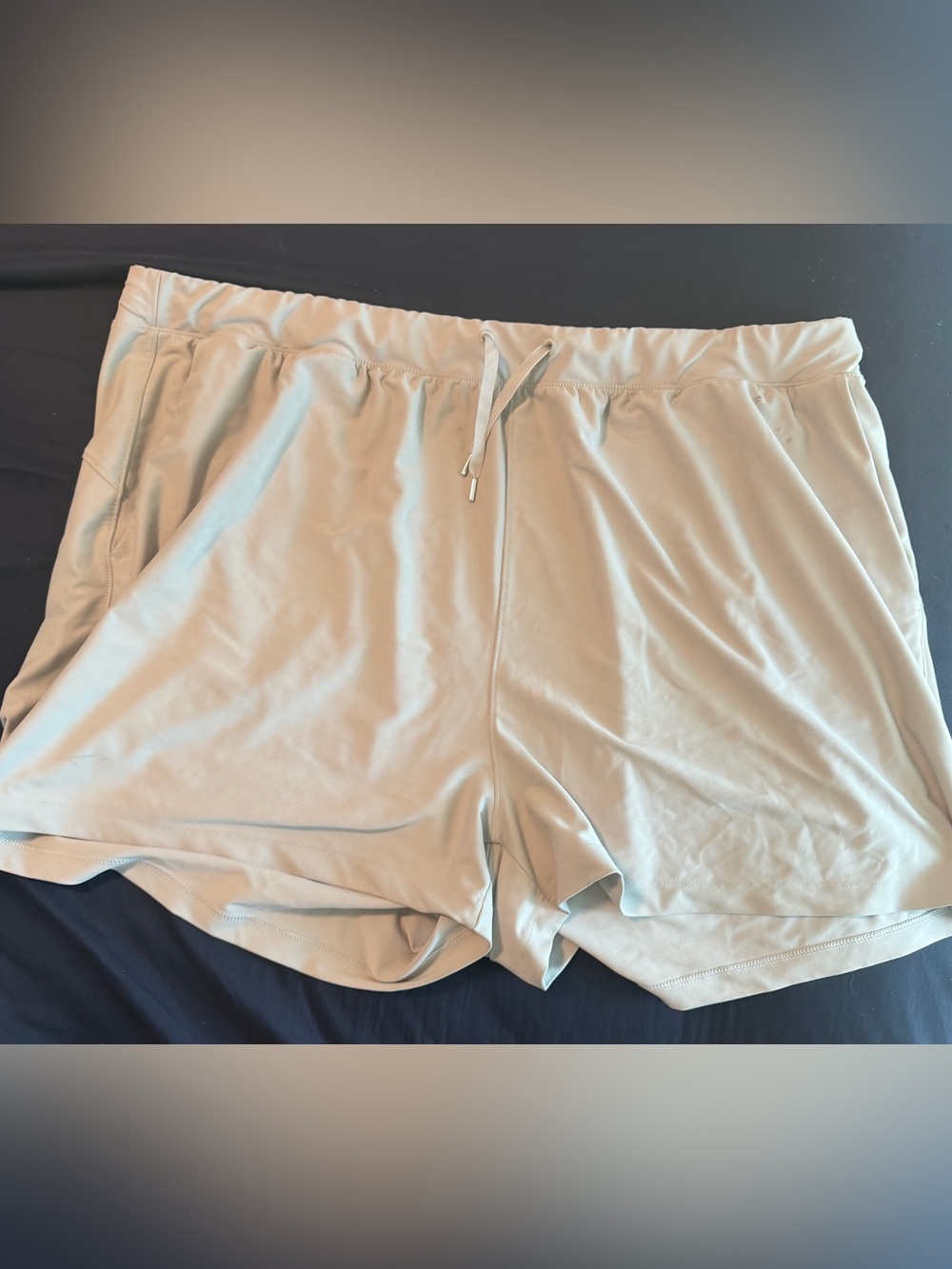 Old Navy Women's Athletic Drawstring Shorts - Grey